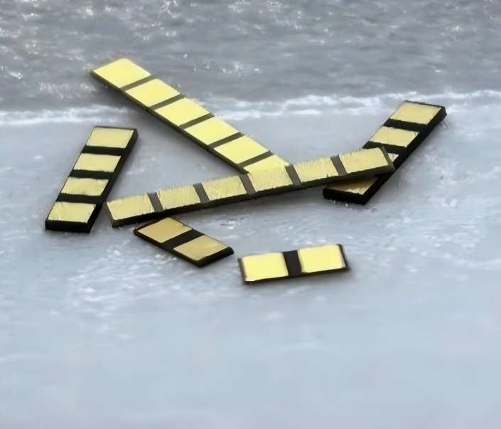 Array Microwave Ceramic Chip Capacitors (SA-10~SA-40 Series)